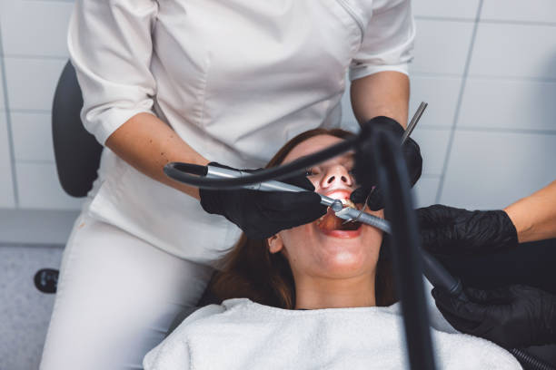 Best Emergency Gum Treatment in Kewanee, IL